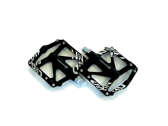 Briviga PDL-3304 Platform Alimünyum CNC Rulmanlı Pedal Siyah